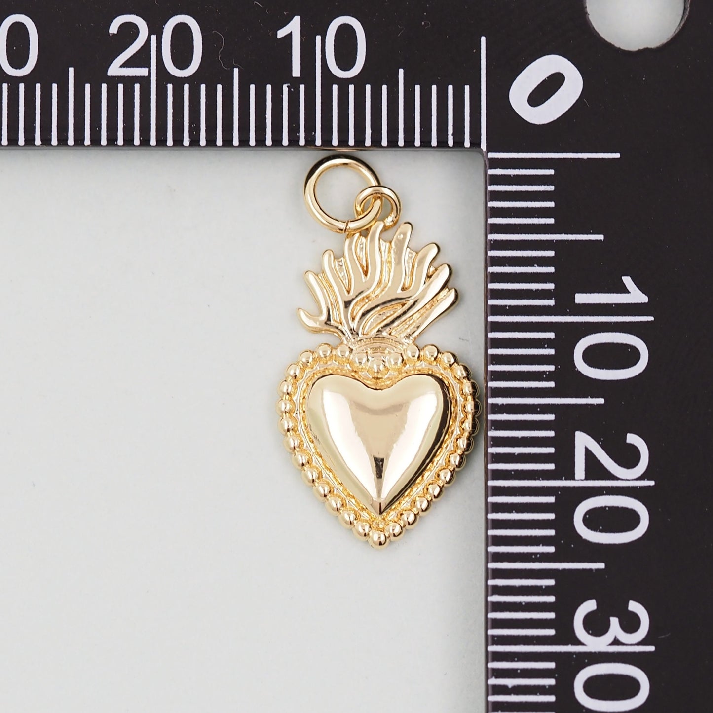 18K Gold Filled Sacred Heart Pendant,Sacred Heart Charm Bracelet Necklace for DIY Jewelry Making Supply
