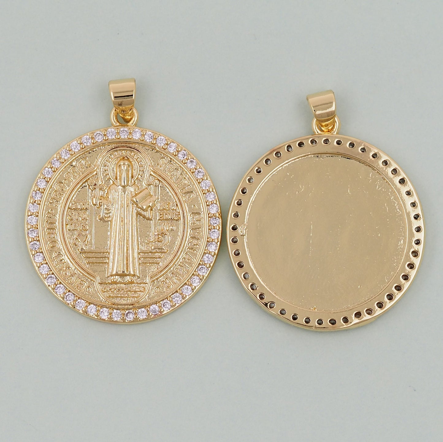 Gold Benedict Charms,18K Gold Filled Benedict Pendant,Round Benedict Charm Bracelet Necklace for DIY Jewelry Making Supply