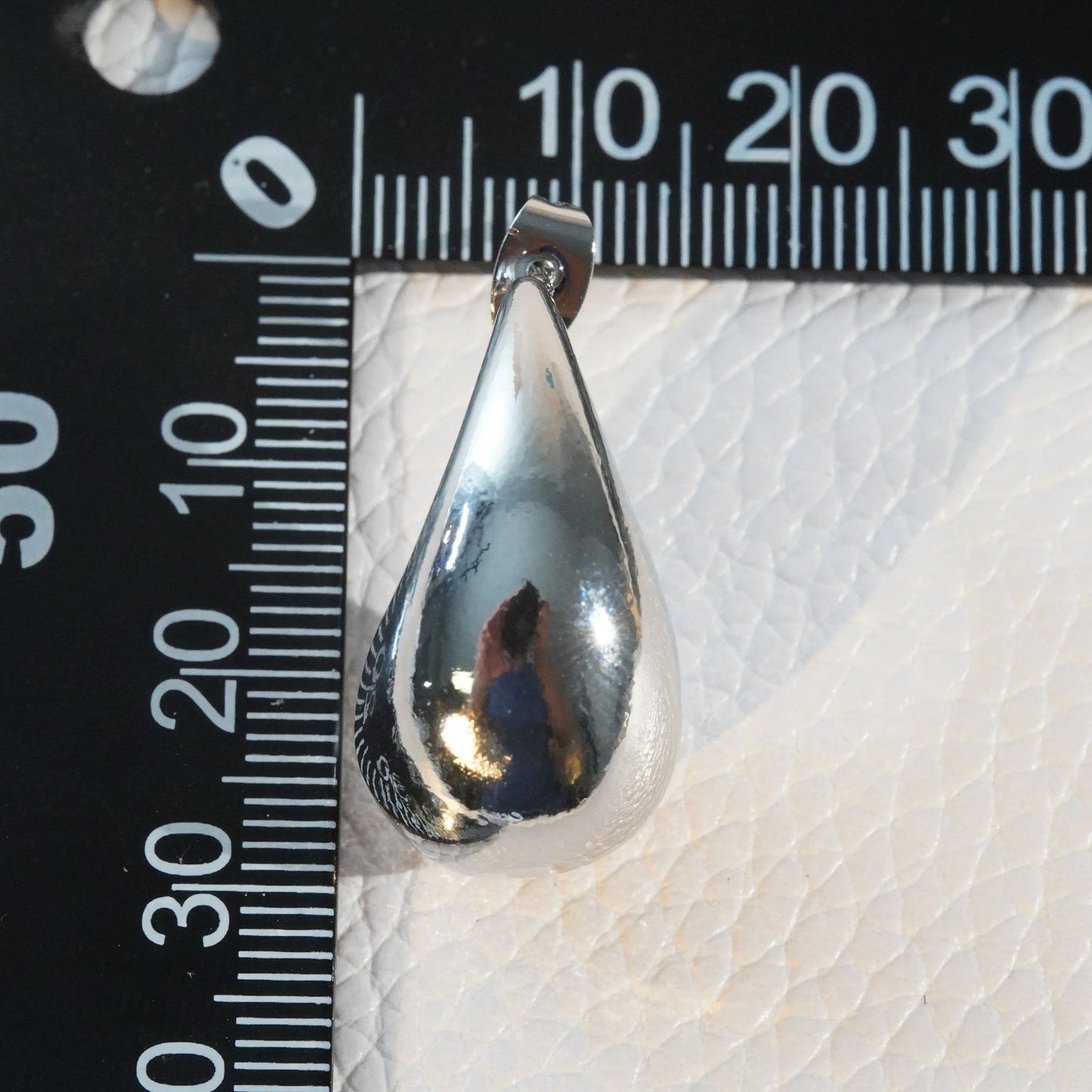 1pair 18K Gold Filled Thick Hoops Earrings,Gold Hoops,Dainty Teardrop Hoops Huggie,Gold Huggies Hoop Earrings