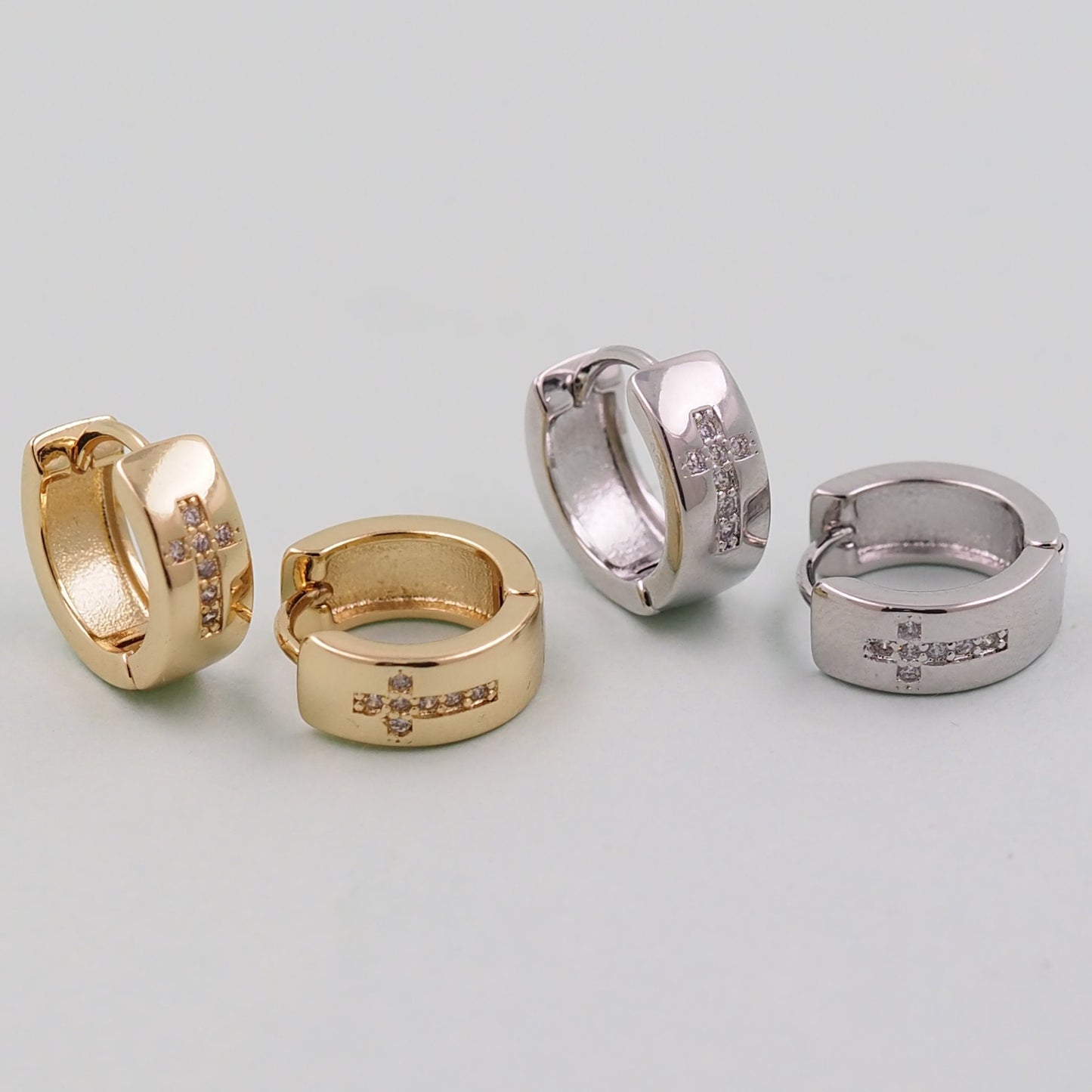 1pair 18K Gold Filled Cross Hoops Earrings,Gold Earrings,Dainty Hoops Huggie,Gold Huggies Hoop Earrings