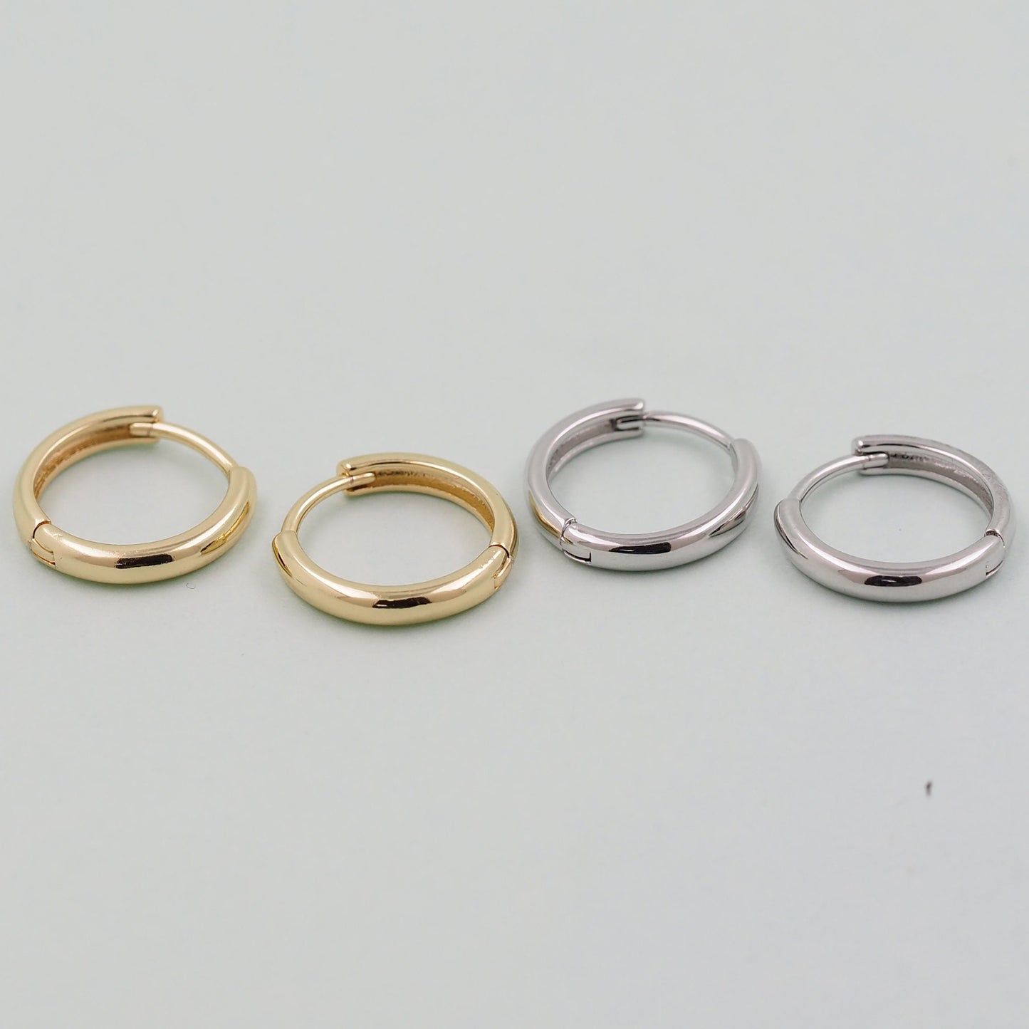 1pair 18K Gold Filled thin Hoops Earrings,Gold Earrings,Dainty Hoops Huggie,Gold Huggies Hoop Earrings