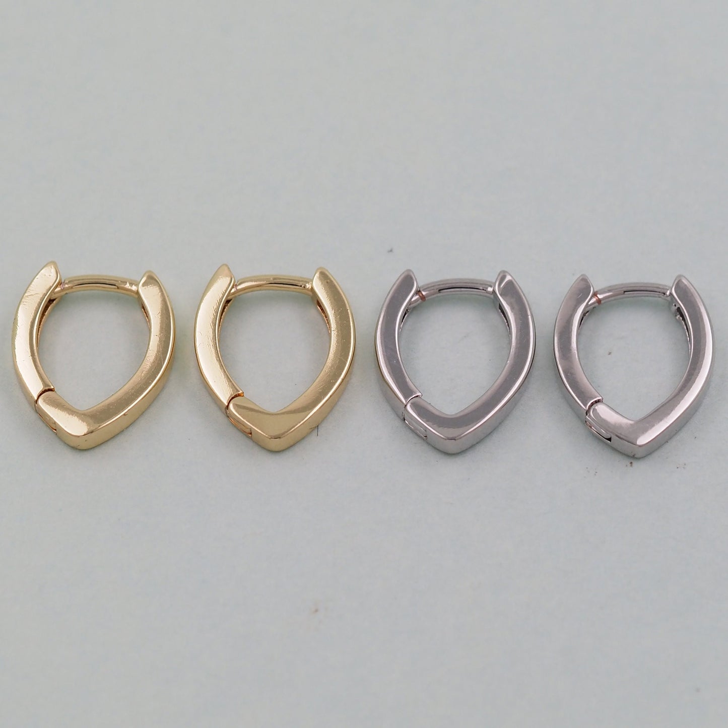 1pair 18K Gold Filled geometry Hoops Earrings,Gold V Earrings,Dainty Hoops Huggie,Gold Huggies Hoop Earrings