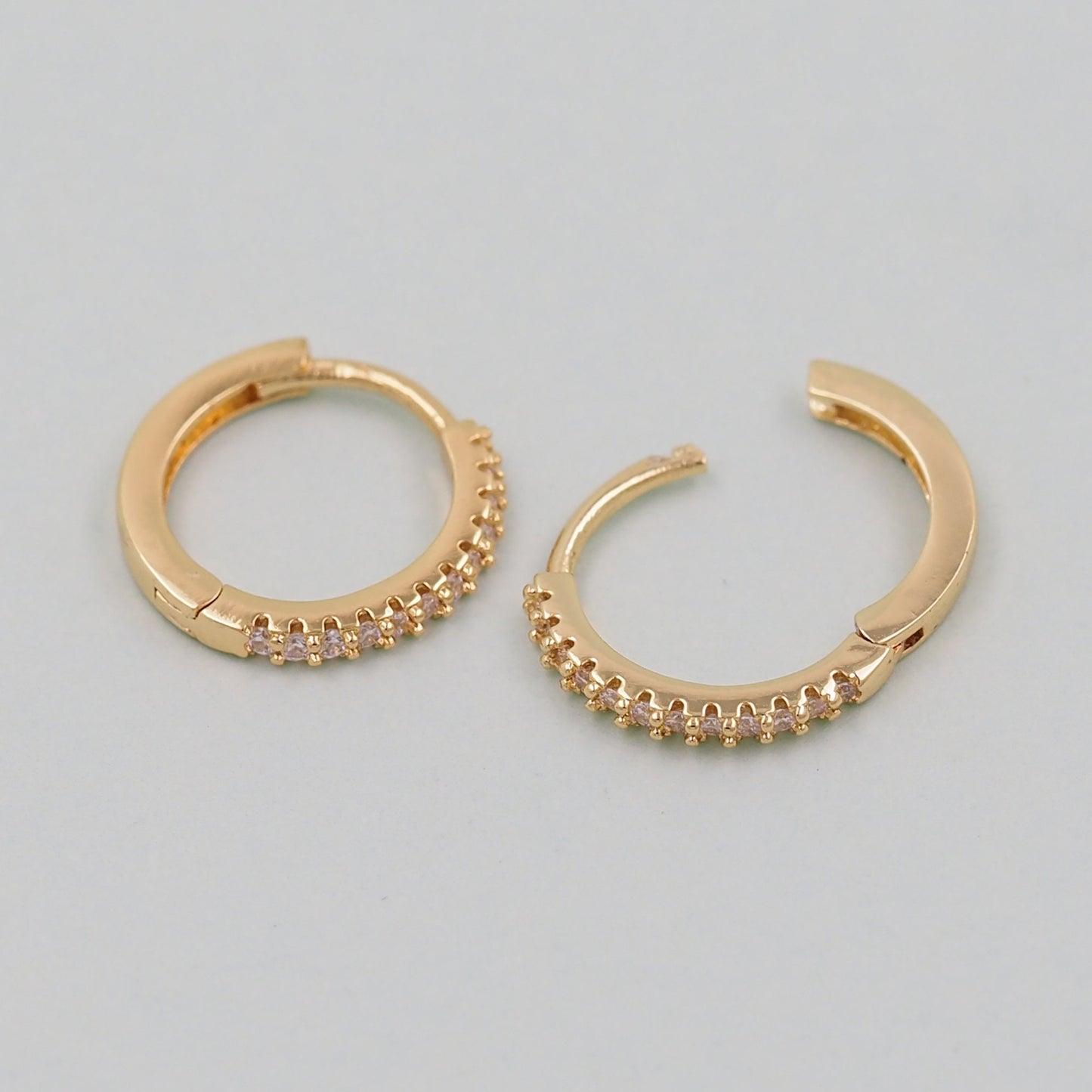 1pair 18K Gold Filled thinCZ Hoops Earrings,Gold Earrings,Dainty Hoops Huggie,Gold Huggies Hoop Earrings