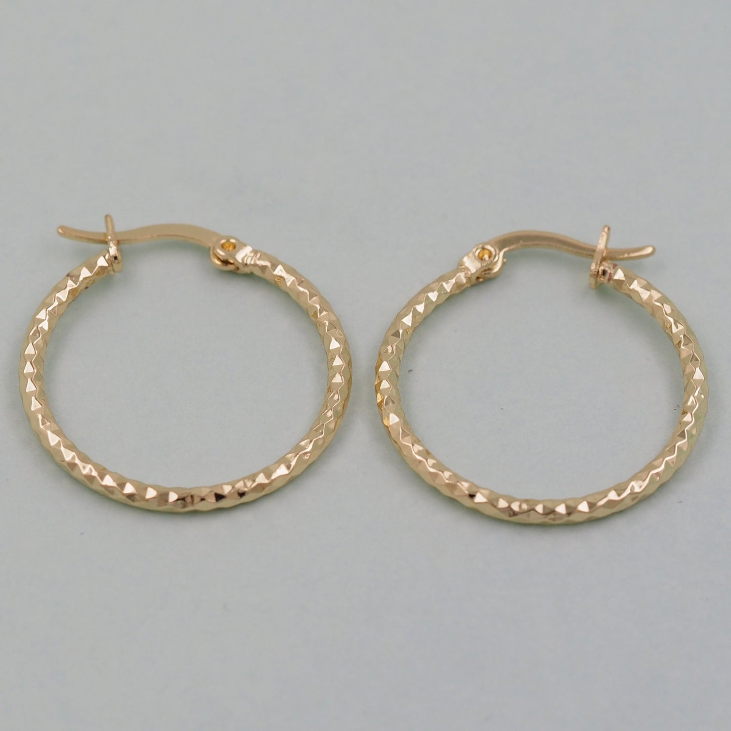 1pair 18K Gold Filled thin Hoops Earrings,Gold Earrings,Dainty Hoops Huggie,Gold Huggies Hoop Earrings 25mm