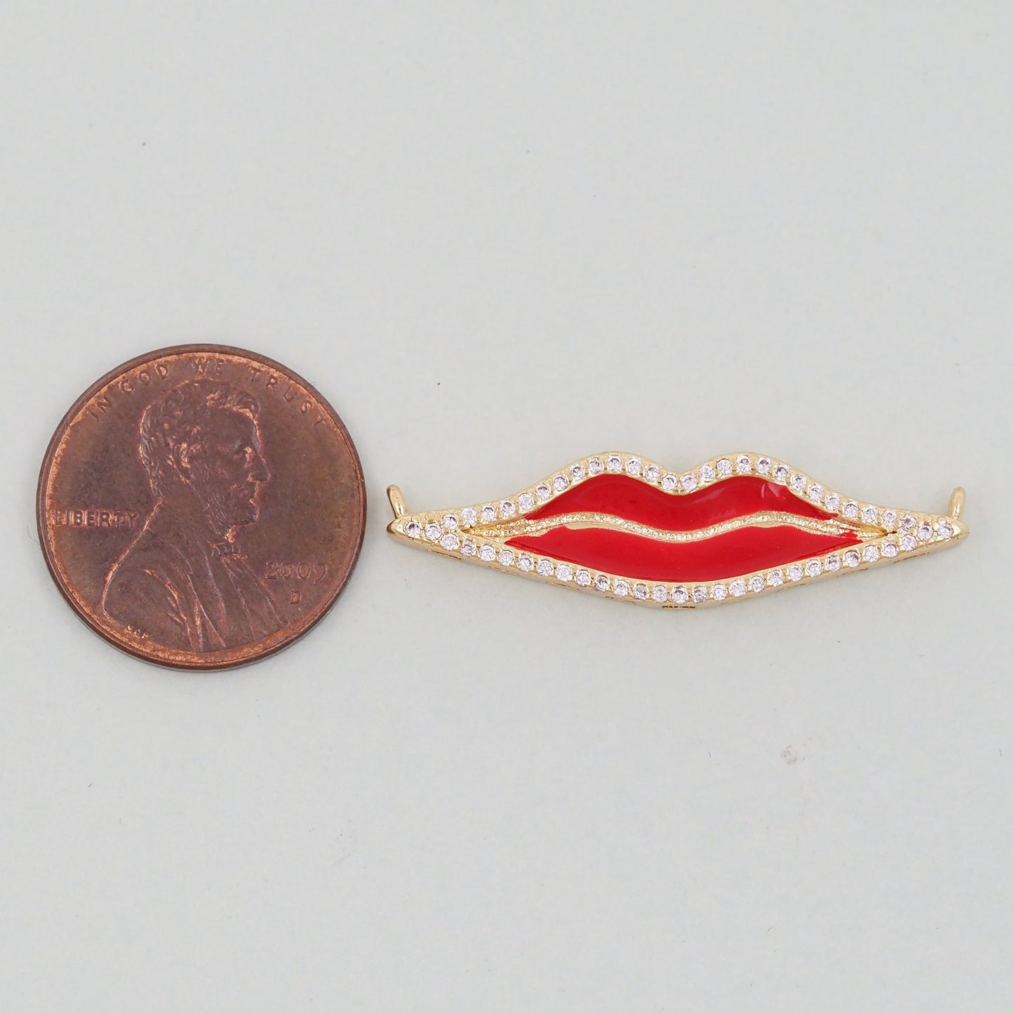 18K Gold Filled Lips Pendant,Lips Charm Bracelet Necklace for DIY Jewelry Making Supply