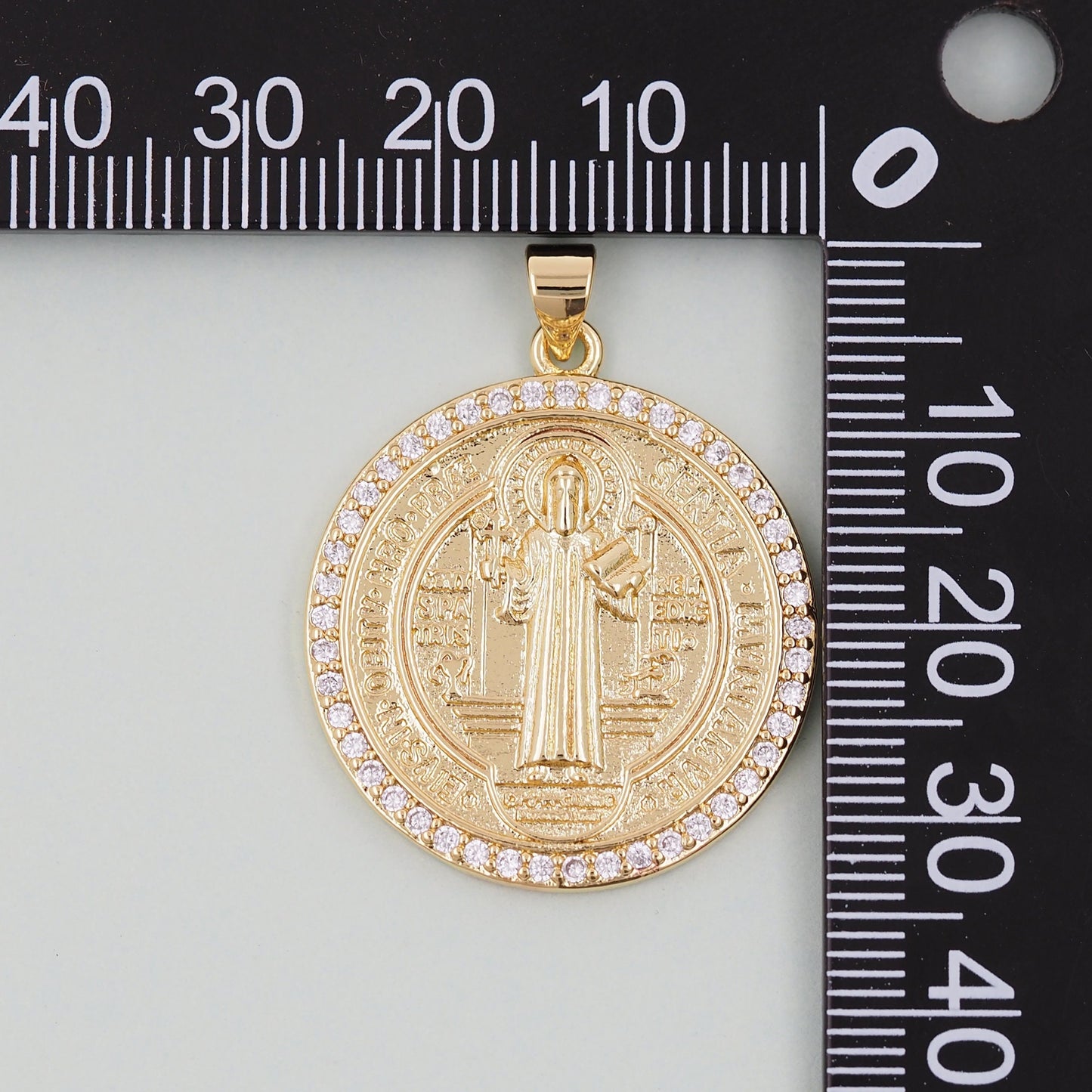 Gold Benedict Charms,18K Gold Filled Benedict Pendant,Round Benedict Charm Bracelet Necklace for DIY Jewelry Making Supply