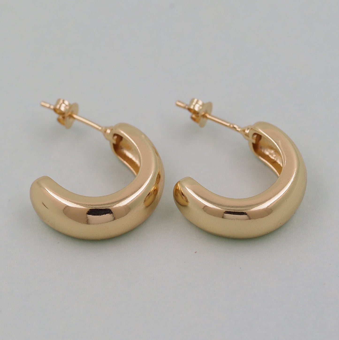 1pair 18K Gold Filled Thick Hoops Earrings,Gold Earrings,Dainty Hoops Huggie,Gold Huggies Hoop Earrings