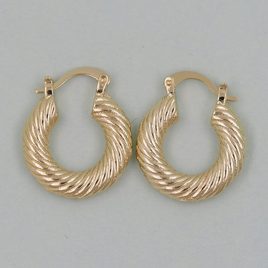 1pair 18K Gold Filled thin twist Hoops Earrings,Gold Earrings,Dainty Hoops Huggie,Gold Huggies Hoop Earrings