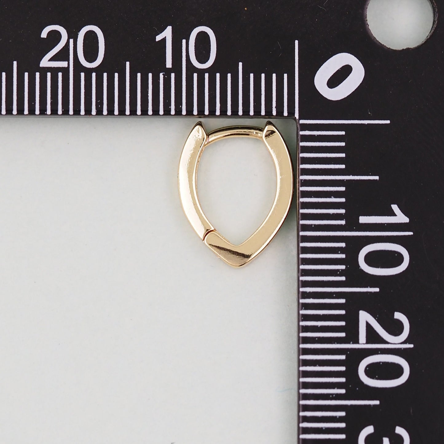 1pair 18K Gold Filled geometry Hoops Earrings,Gold V Earrings,Dainty Hoops Huggie,Gold Huggies Hoop Earrings