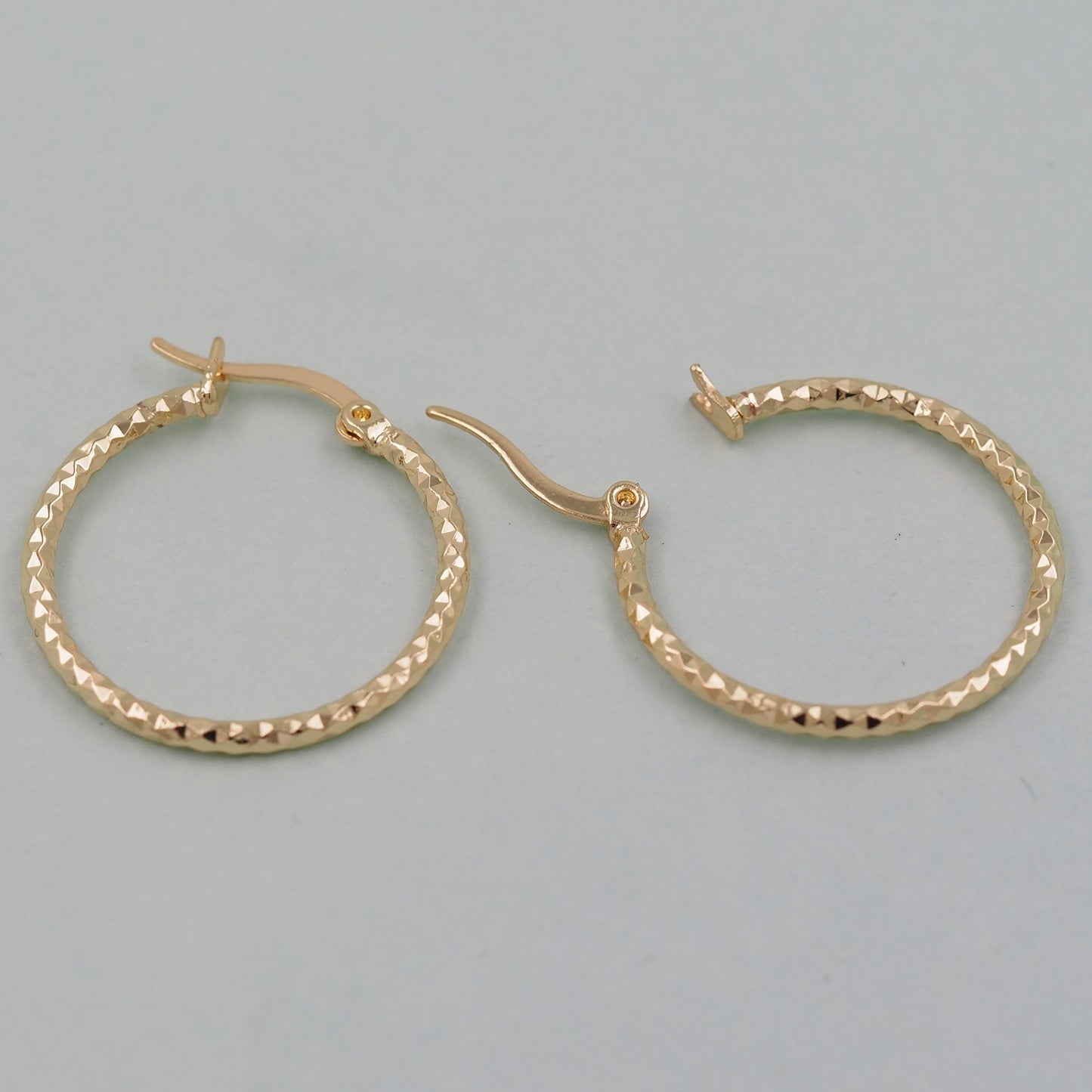 1pair 18K Gold Filled thin Hoops Earrings,Gold Earrings,Dainty Hoops Huggie,Gold Huggies Hoop Earrings 25mm