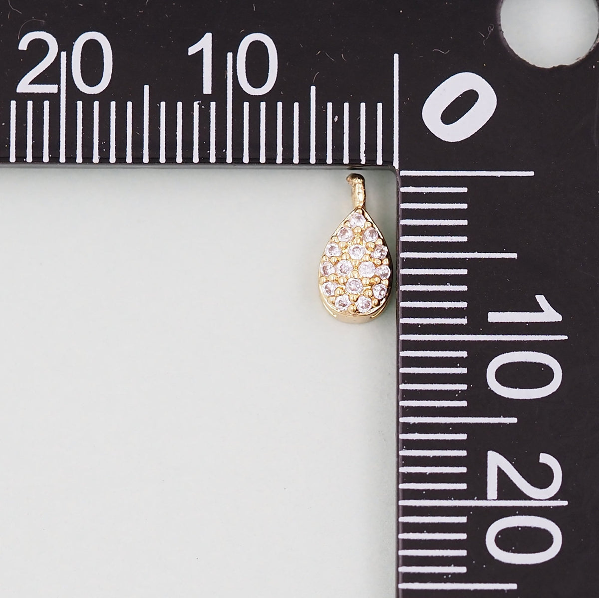 18K Gold Filled Teardrop Charm Pendant for Jewelry Making