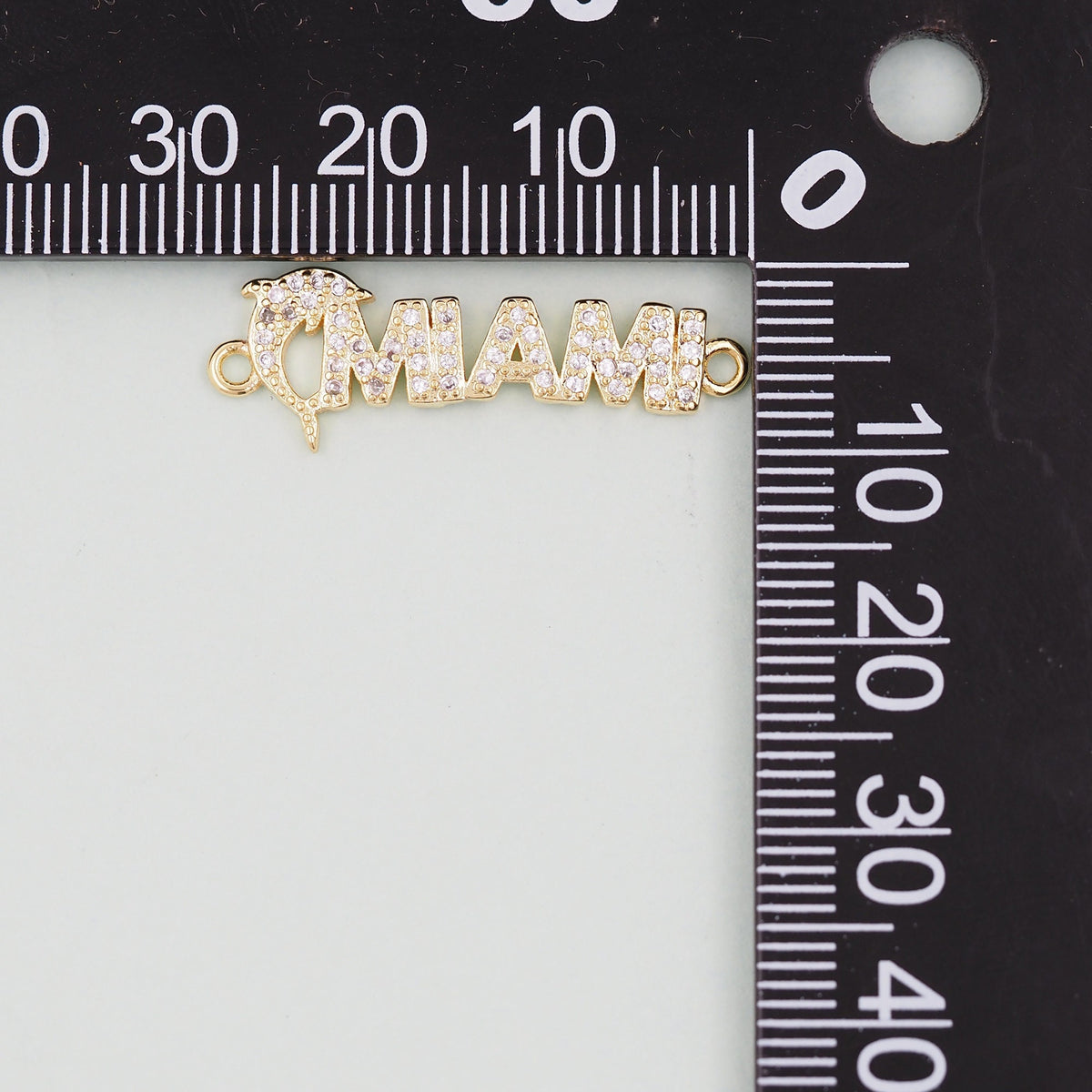 18K Gold Filled Hand Charm Pendant for Jewelry Making