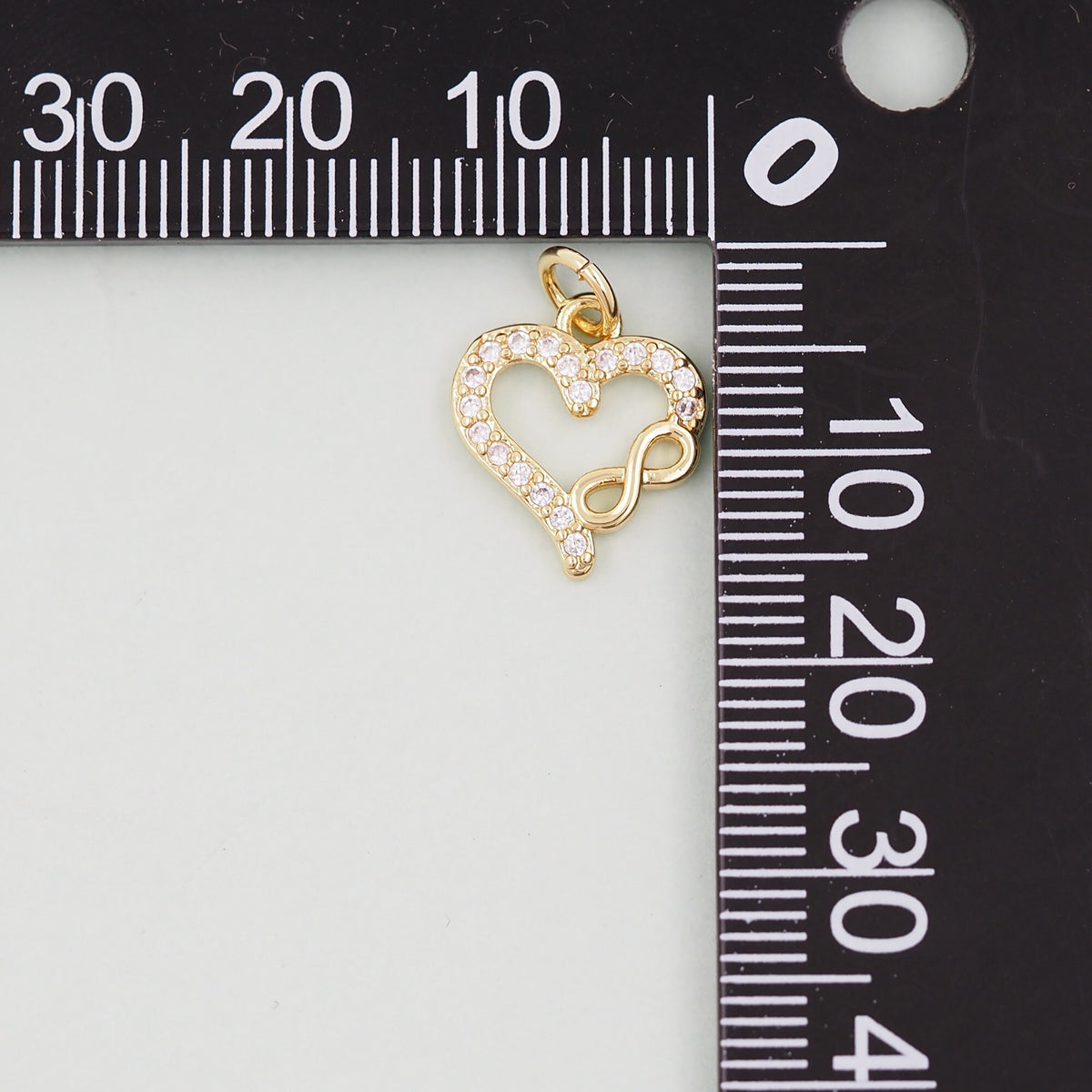 18K Gold Filled Heart Charm Pendant for Jewelry Making