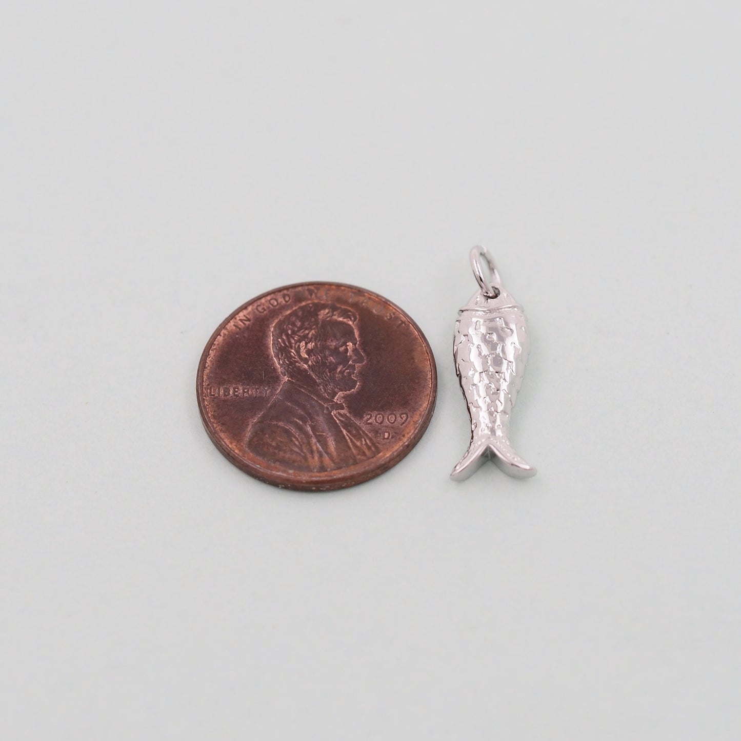 Gold fish Charms,18K Gold Filled fish Pendant,fish Charm Bracelet Necklace for DIY Jewelry Making Supply