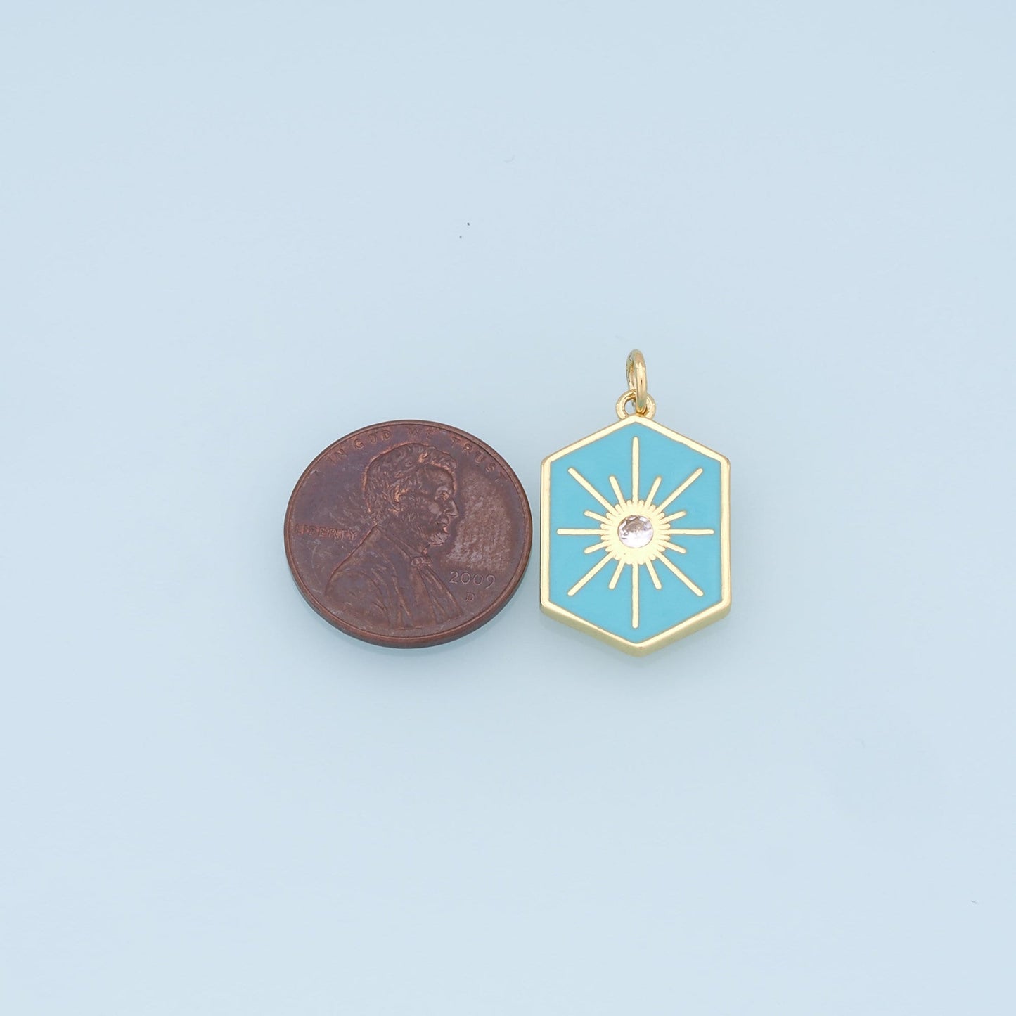 Gold Star Charms,18K Gold Filled Starburst Pendant,Shell North Star Charm Bracelet Necklace for DIY Jewelry Making Supply