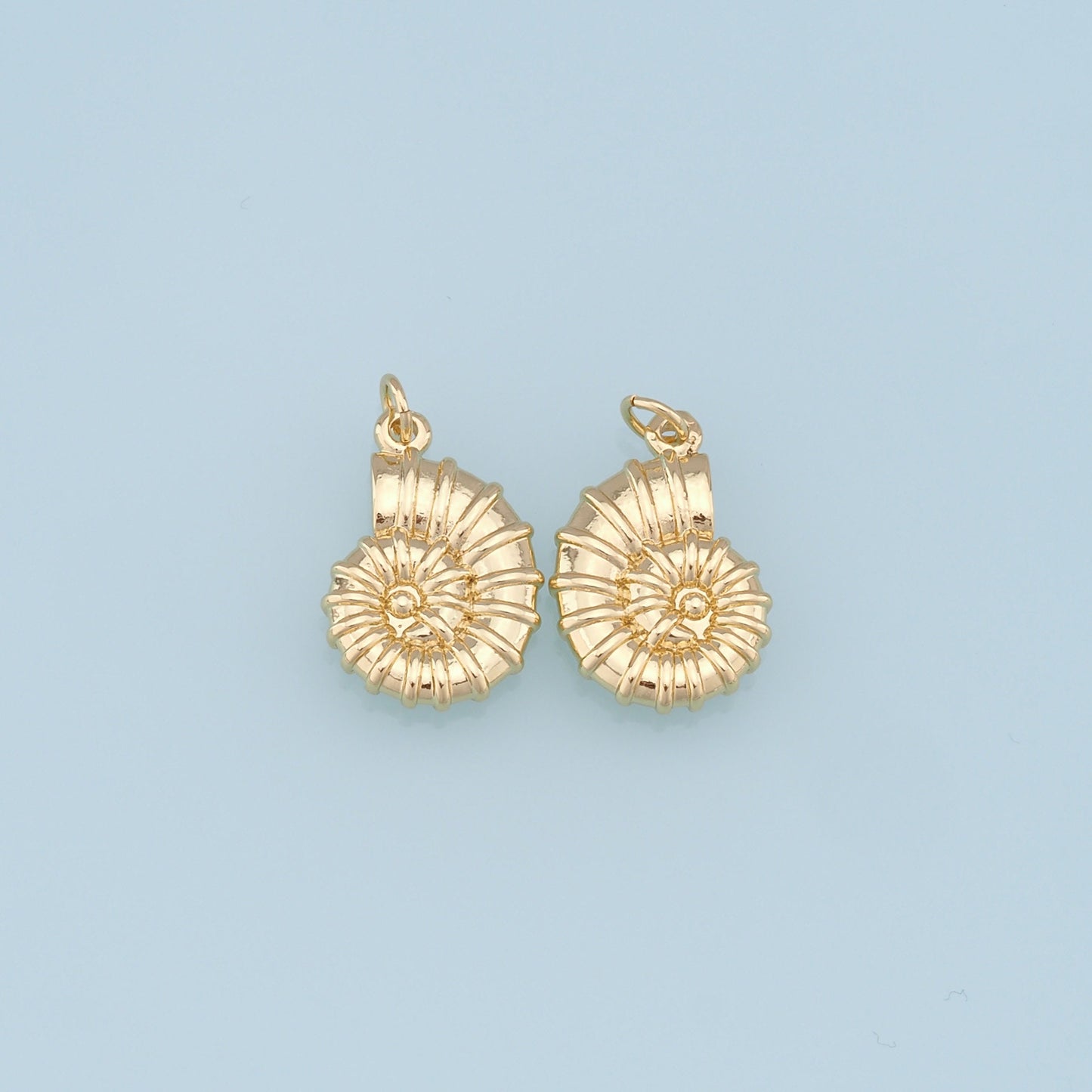 Gold Shell Charms,18K Gold Filled Conch Shell Pendant,Conch Shell Charm Bracelet Necklace for DIY Jewelry Making Supply