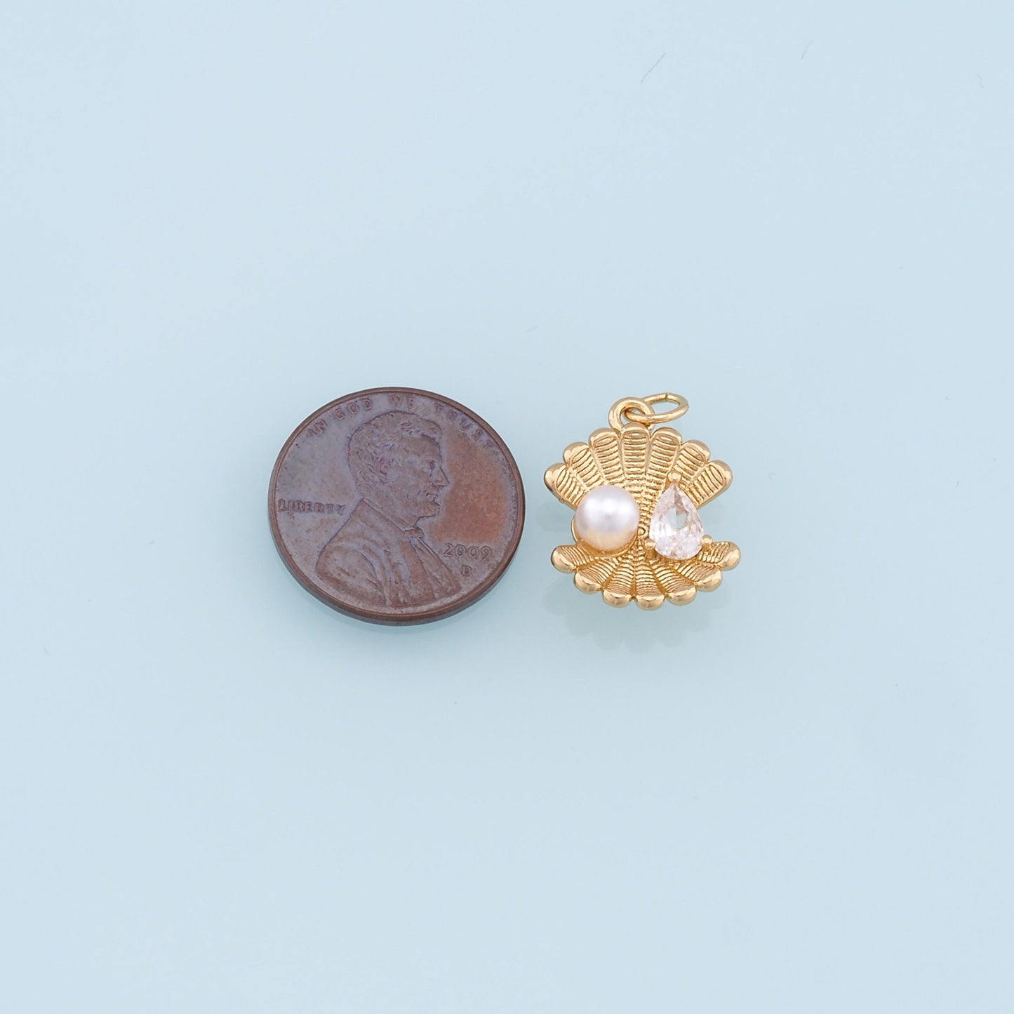 Gold Pearl Shell Charms,18K Gold Filled Conch Shell Pendant,Conch Shell Charm Bracelet Necklace for DIY Jewelry Making Supply