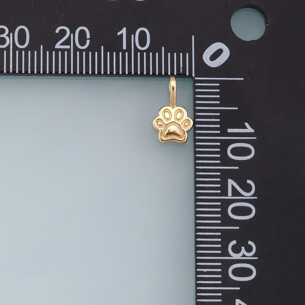 18K Gold Filled Cat Charm Pendant for Jewelry Making