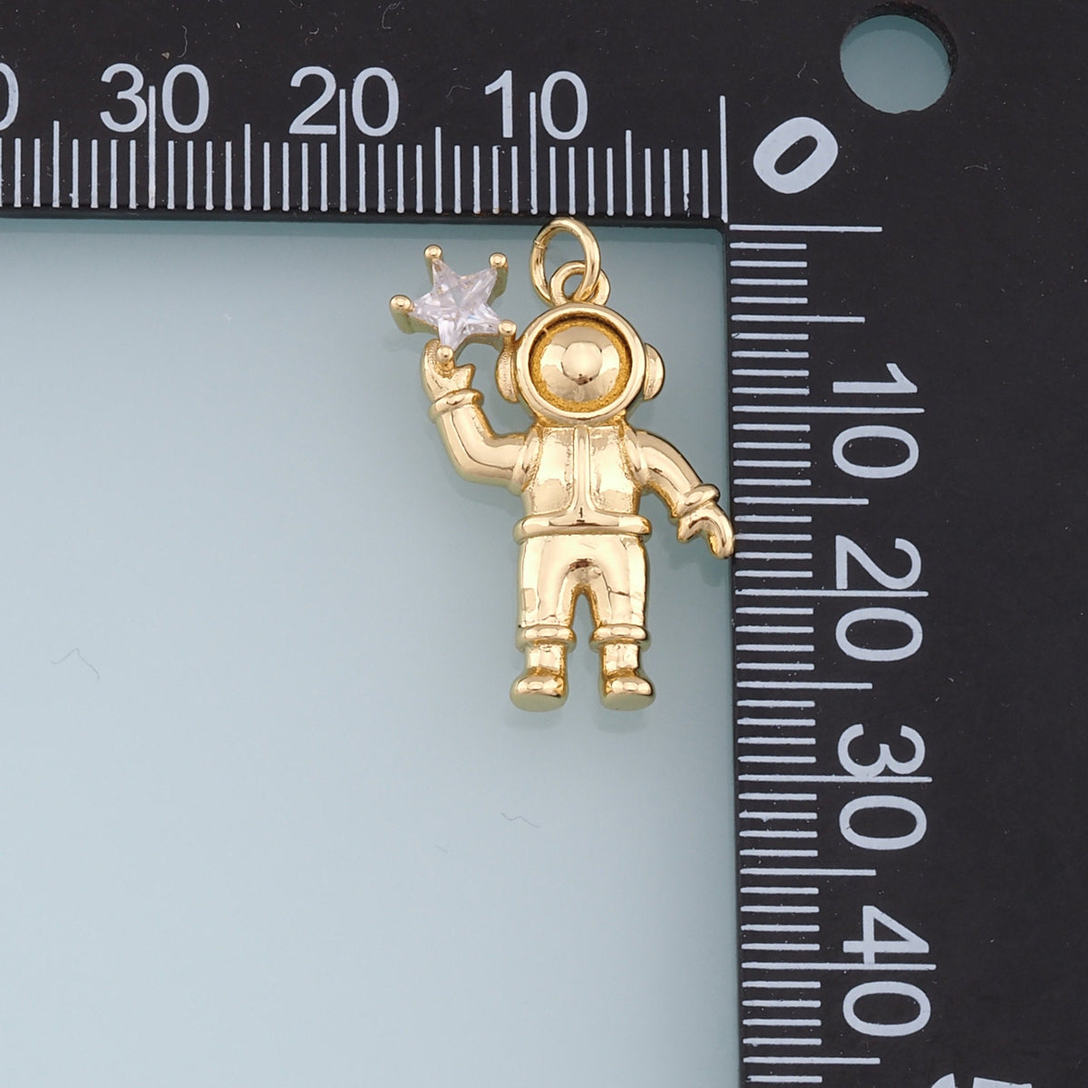 Gold Astronaut Charms,18K Gold Filled Astronaut Pendant,Astronaut Star Charm Bracelet Necklace for DIY Jewelry Making Supply