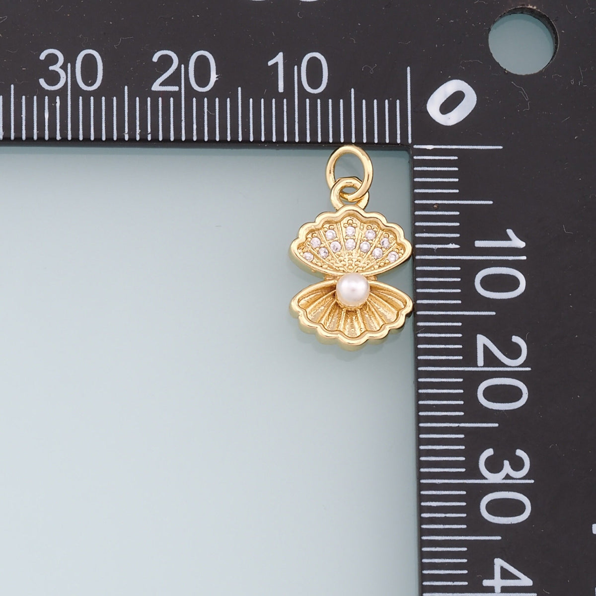 Gold Pearl Shell Charms,18K Gold Filled Shell Pendant,CZ Micro Pave Shell Charm Bracelet Necklace for DIY Jewelry Making Supp