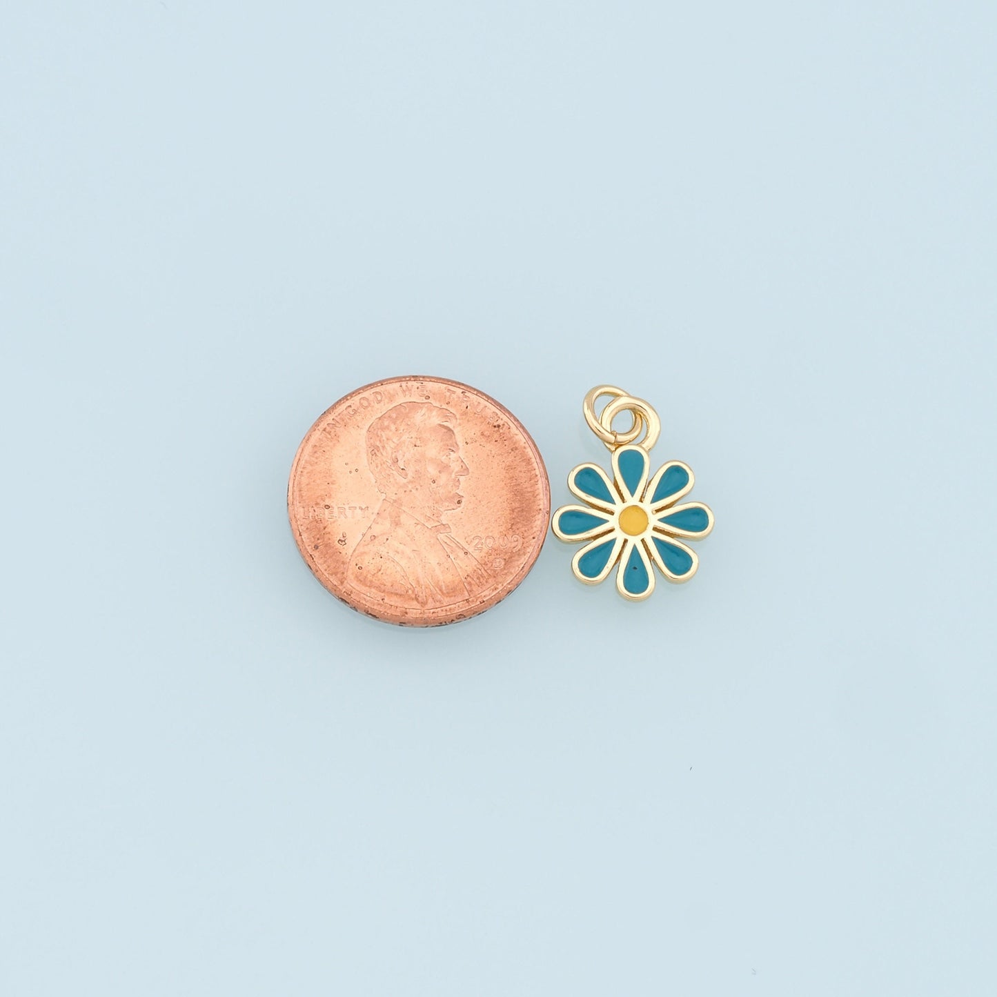Gold Daisy Charms,18K Gold Filled Daisy Pendant,Enamel Daisy Charm Bracelet Necklace for DIY Jewelry Making Supply