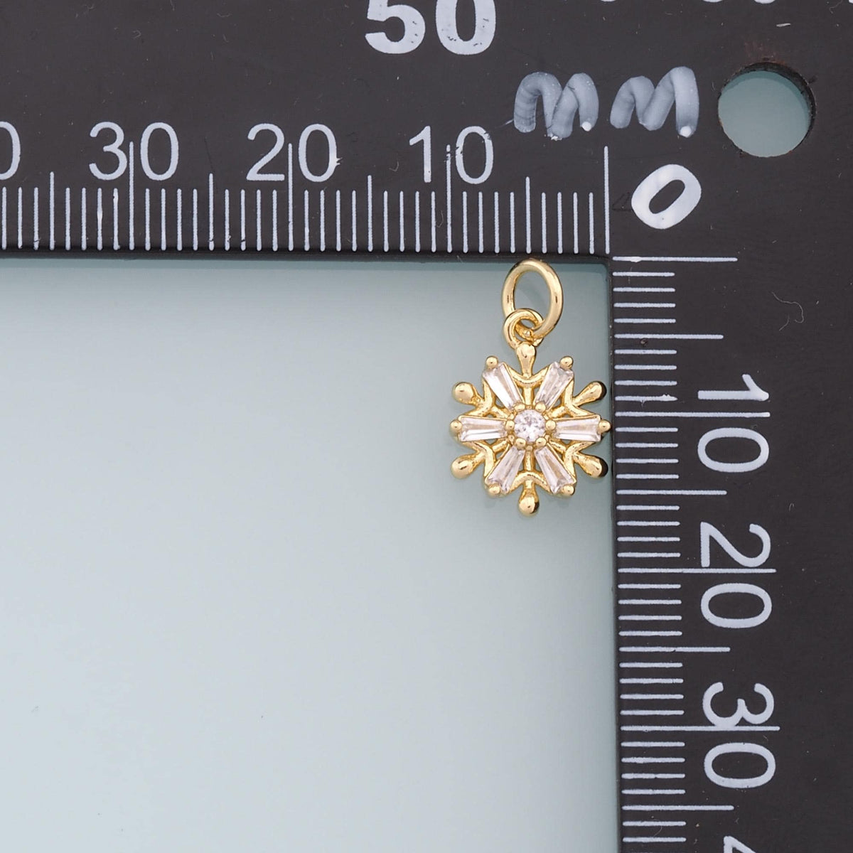 18K Gold Filled Charm Pendant for Jewelry Making