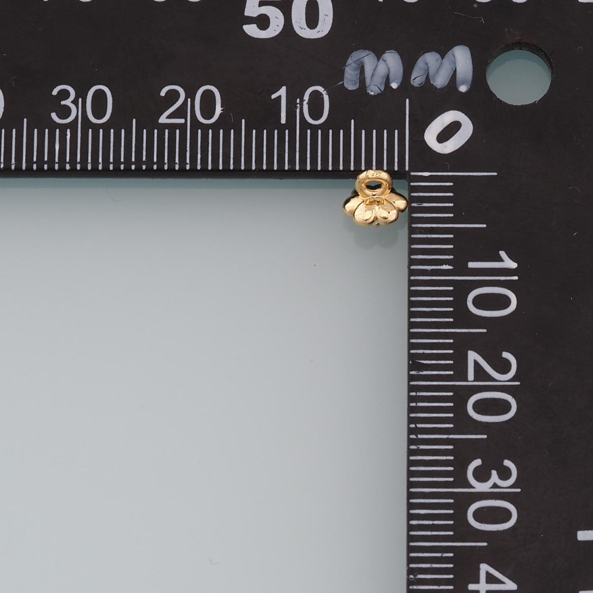 Gold Flower Charms,18K Gold Filled Flower Pendant,Flower Charm Bracelet Necklace for DIY Jewelry Making Supply