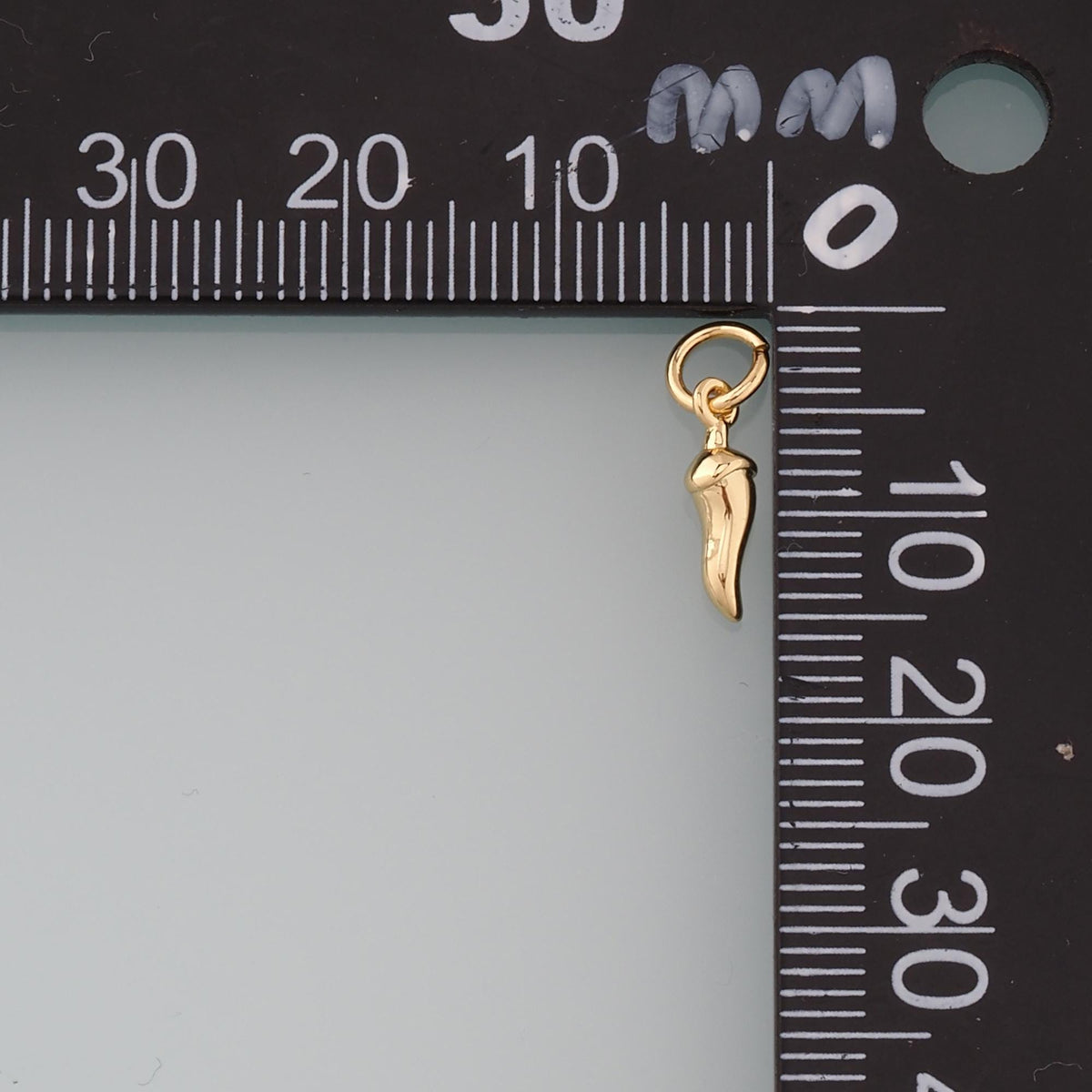 18K Gold Filled Chili Pendant,Dainty Pepper Charm Bracelet Necklace for DIY Jewelry Making Supply