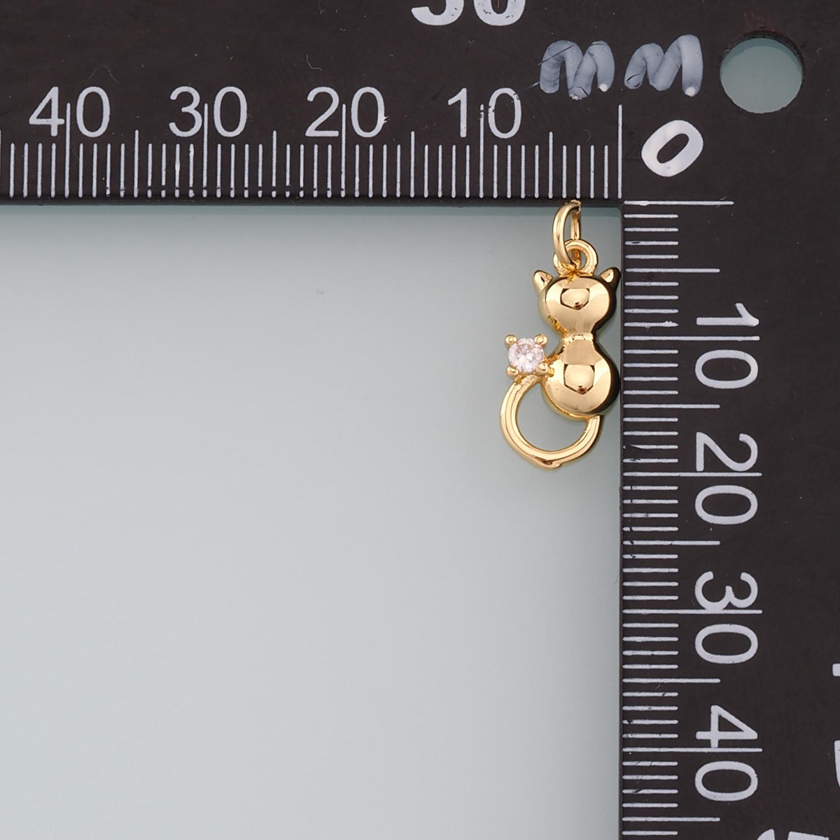 18K Gold Filled Cat Charm Pendant for Jewelry Making