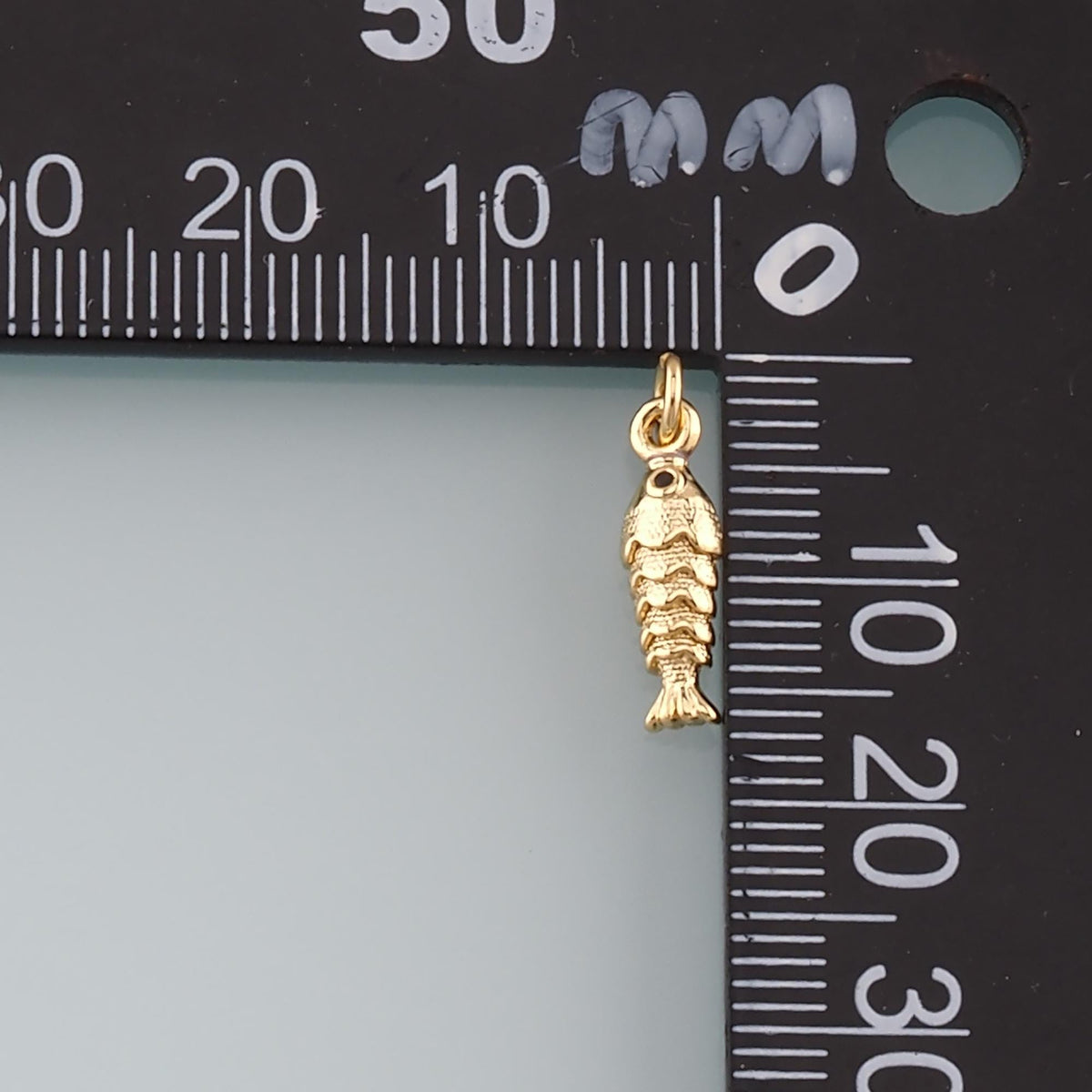 18K Gold Filled Fish Charm Pendant for Jewelry Making