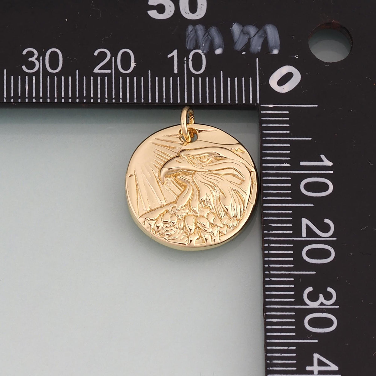 18K Gold Filled Eagle Head Relief Round Pendant,Minimalist Charm Bracelet Necklace for DIY Jewelry Making Supply