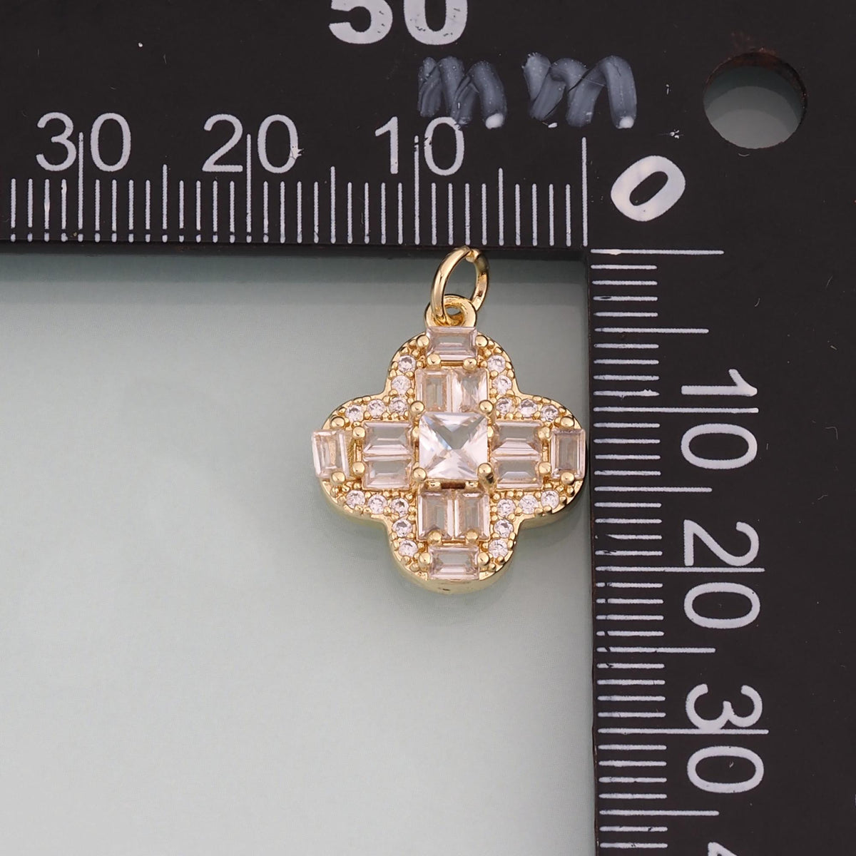 18K Gold Filled Crystal Flower Charm Pendant for Jewelry Making
