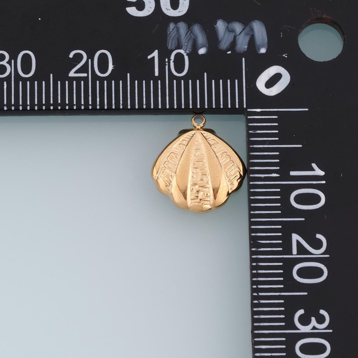 Texture Scallop Shell Pendant,14K Gold Ocean Sea Charm DIY Charm for Necklace Bracelet Making
