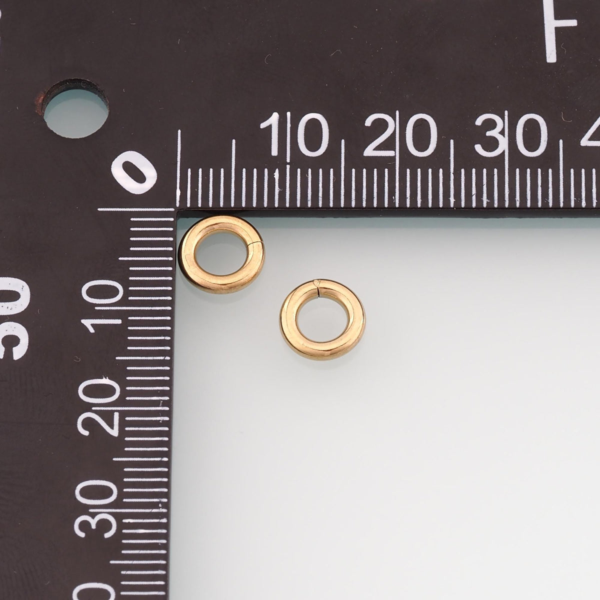 Stainless Steel Round Beads, 14K Gold Filled Waterproof Spacer Beads,DIY Necklace Bracelet Findings Supplies