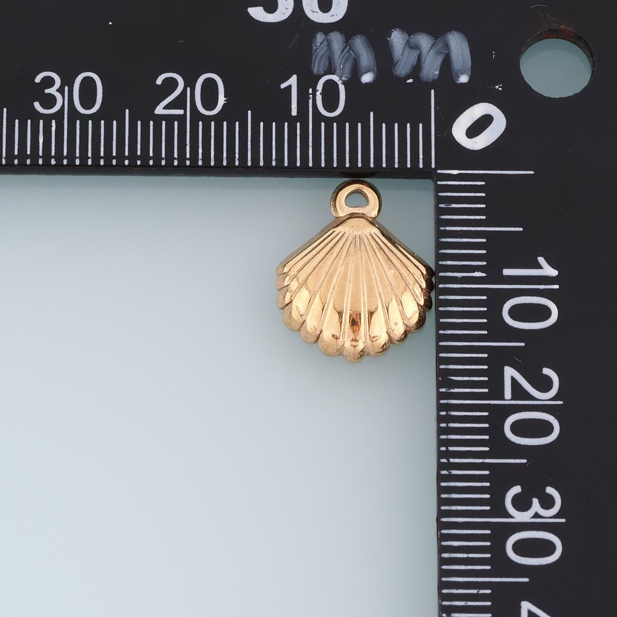 Shell Pendant,14K Gold Beach Charm DIY Charm for Necklace Bracelet Making