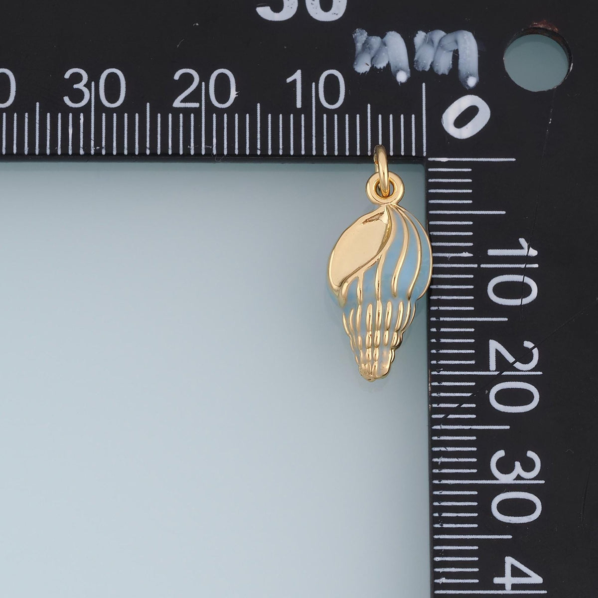 Gold Enamel Conch Pendant,18K Gold Filled Ocean Beach Charm Bracelet Necklace for DIY Jewelry Making Supply