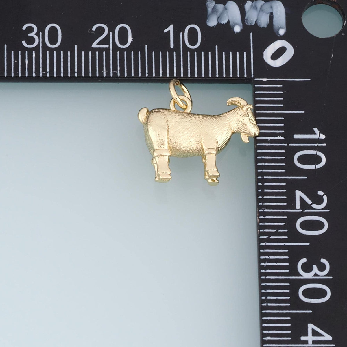 18K Gold Filled Goat Charm,Textured Goat Pendant,Farm Animal Charm,Gold Goat Jewelry,DIY Necklace Bracelet Jewelry Supply