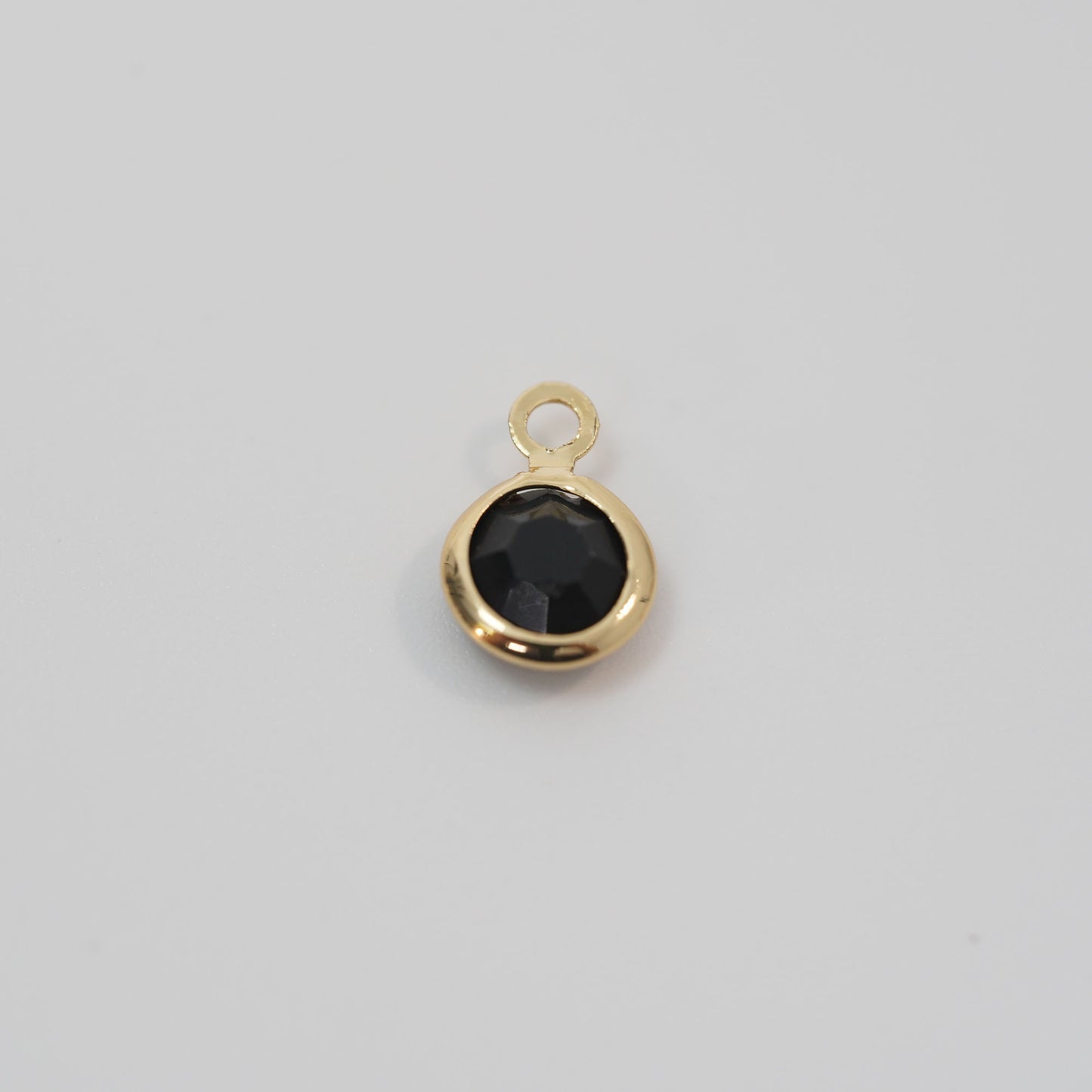 Gold Round Charms,18K Gold Filled Round crystal Pendant,Round Charm Bracelet Necklace for DIY Jewelry Making Supply