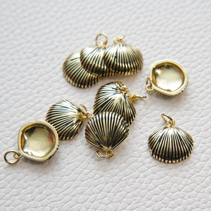 Gold Shell Charms,18K Gold Filled Conch Shell Pendant,Conch Shell Charm Bracelet Necklace for DIY Jewelry Making Supply