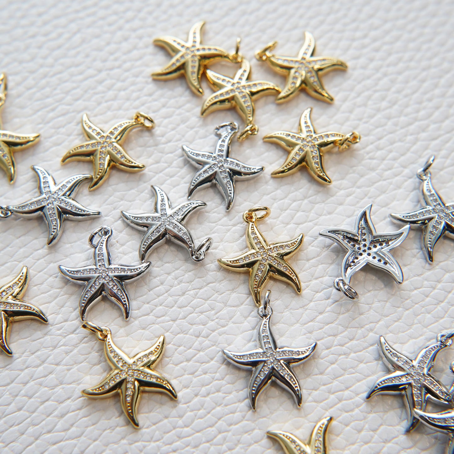 Gold Starfish Charms,18K Gold Filled Sea star Pendant,Starfish Charm Bracelet Necklace for DIY Jewelry Making Supply