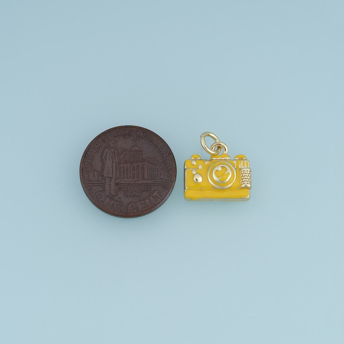 18K Gold Filled Camera Charm,Colorful Enamel Camera Pendant Photography Charm for Bracelet Necklace DIY Jewelry Making Supply