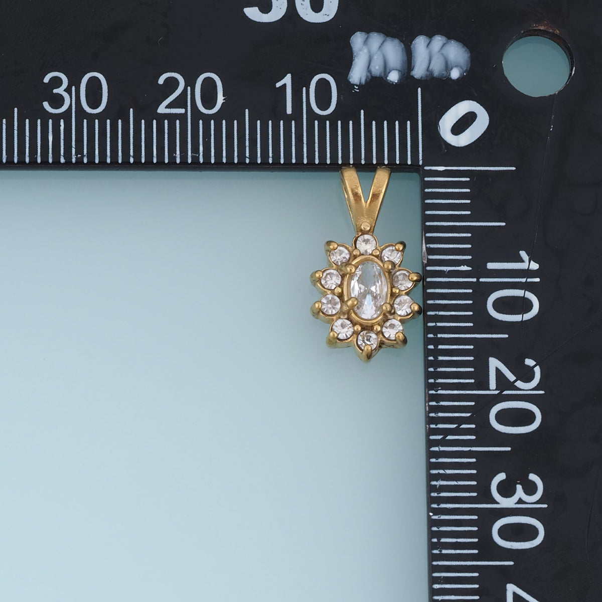 Oval Crystal Flower Pendant,14K Gold Sparkling Floral Charm DIY Charm for Necklace Bracelet Making