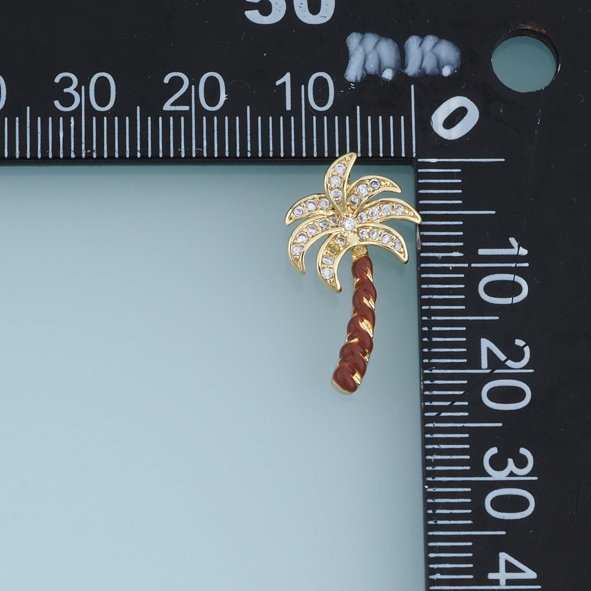 18K Gold Filled Palm Tree Charm,Enamel Tropical Palm Tree Pendant with Crystal Details Beach Charm for Bracelet Necklace DIY Jewelry