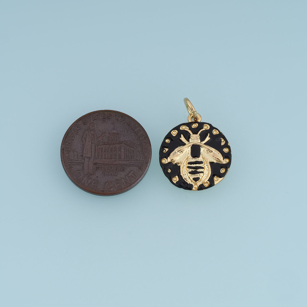18K Gold Filled Bee Coin Charm, Enamel Round Bee Medallion Pendant for Bracelet Necklace DIY Jewelry Making Supply