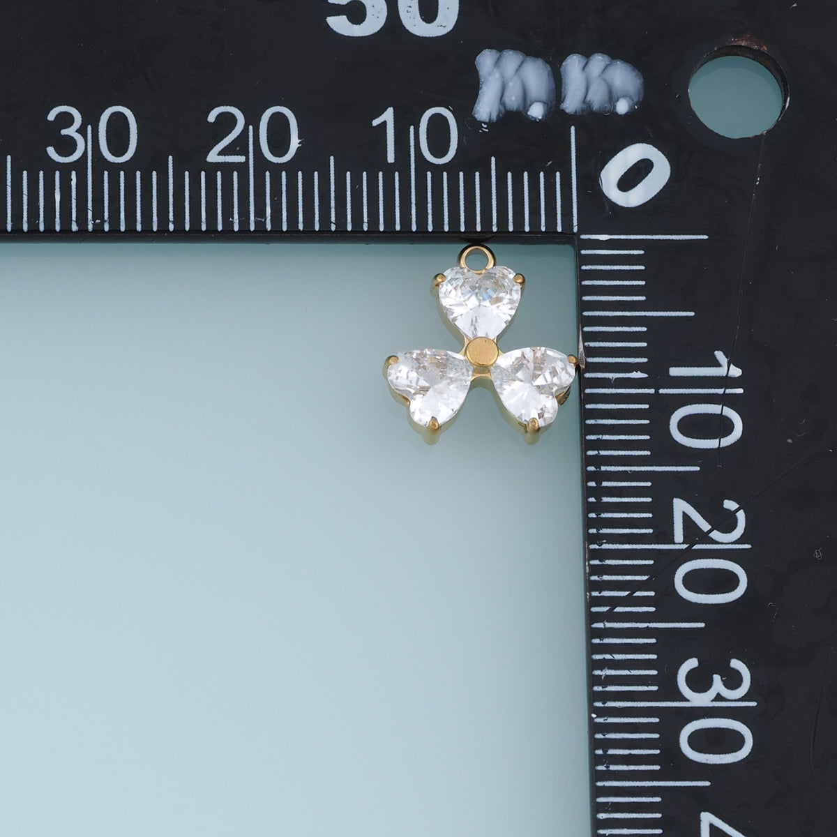 Three Leaf Clover Heart Crystal Pendant,14K Gold Colorful Lucky Charm DIY Charm for Necklace Bracelet Making