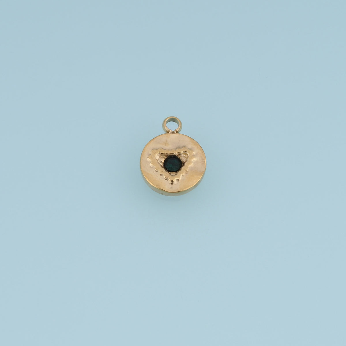 Green Stone Heart Pendant,14K Gold Vintage Textured Round Charm DIY Charm for Necklace Bracelet Making