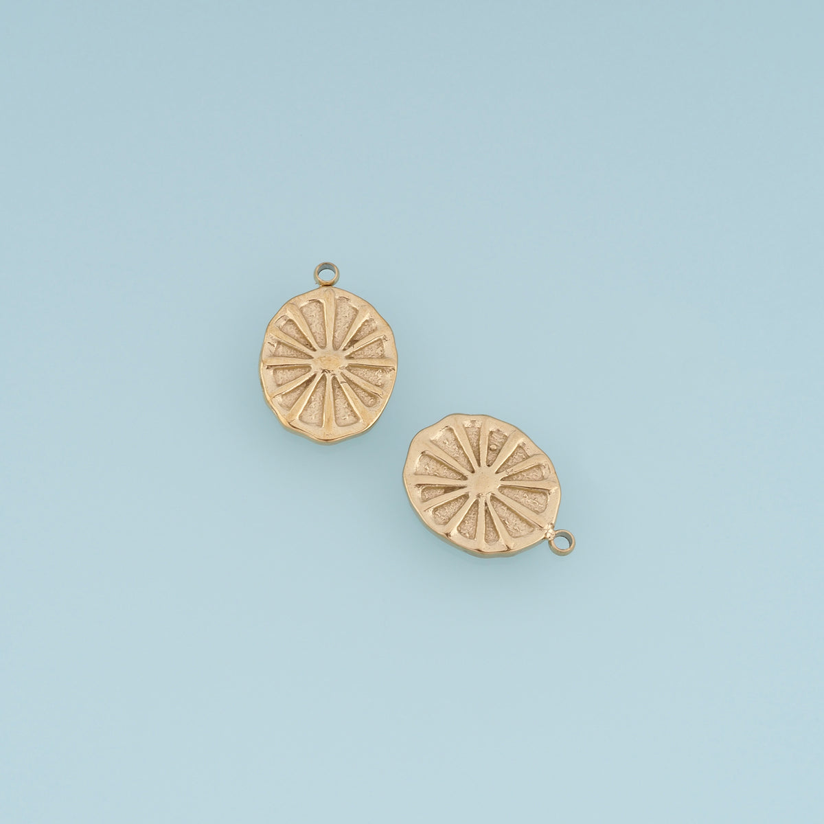 Oval Sunburst Pendant,14K Gold Vintage Radiating Sun Charm DIY Charm for Necklace Bracelet Making
