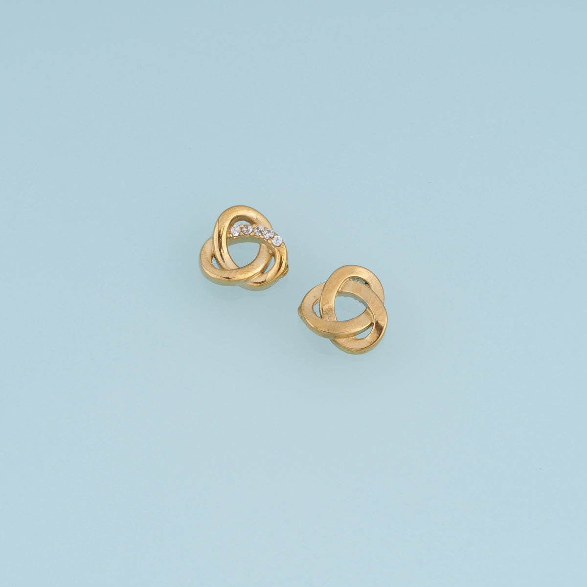 Interlocking Circle Pendant,14K Gold Silver Crystal Twisted Double Ring Charm DIY Charm for Necklace Bracelet Making