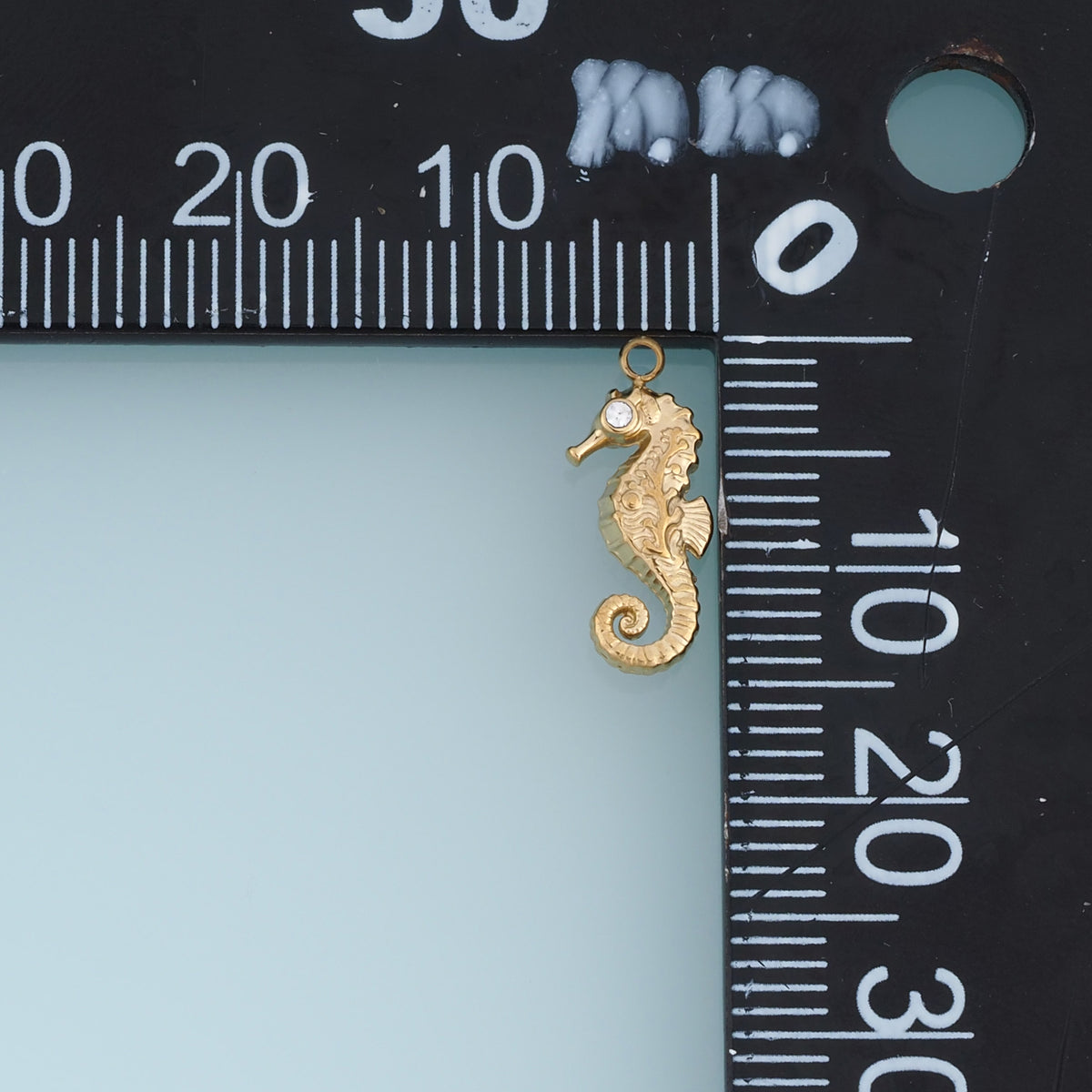3D Seahorse Pendant,14K Gold Silver Detailed Seahorse Ocean Animal Charm with Textured Tail DIY Charm for Necklace Bracelet Making