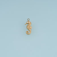 3D Seahorse Pendant,14K Gold Silver Detailed Seahorse Ocean Animal Charm with Textured Tail DIY Charm for Necklace Bracelet Making
